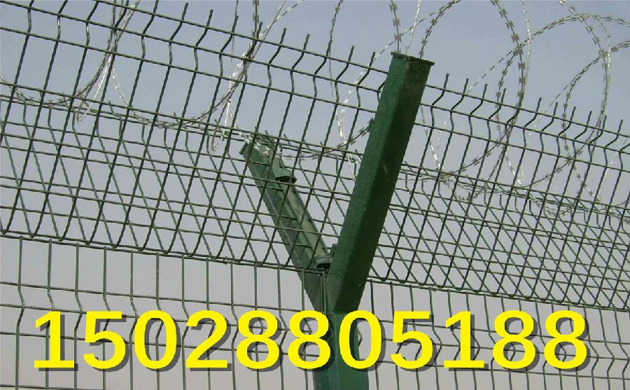 池塘防護(hù)用刺鐵絲 池塘防護(hù)用刺鐵絲