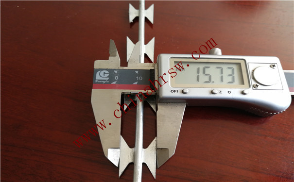 刀片刺繩細(xì)節(jié)圖 刀片刺繩細(xì)節(jié)圖