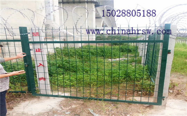 隔離柵實(shí)拍 隔離柵實(shí)拍