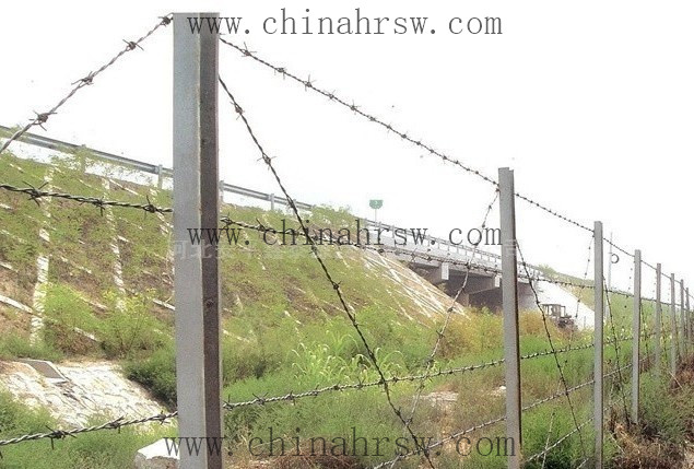 刺繩鋼立柱 刺繩鋼立柱